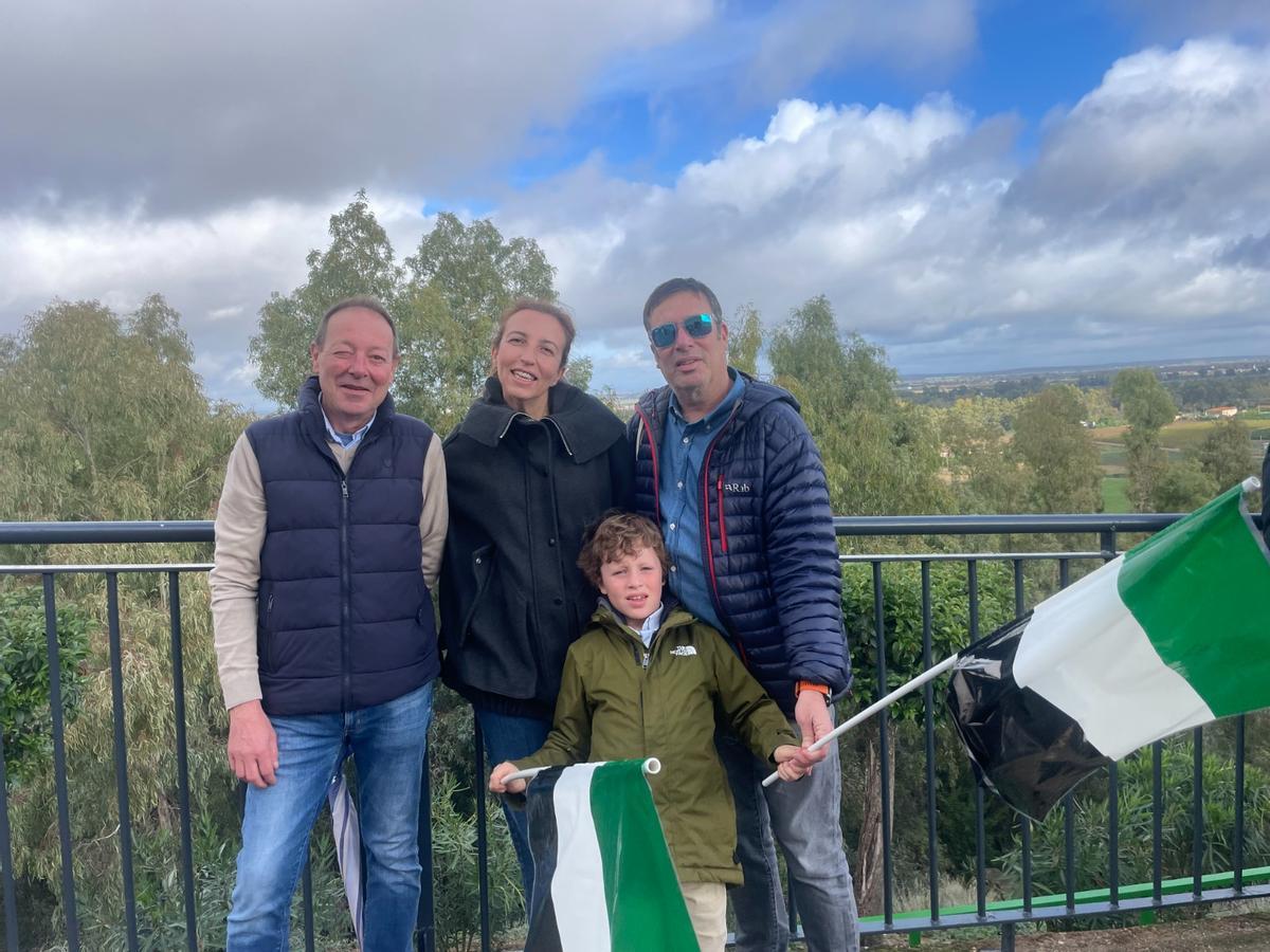 FOTOGALERÍA | El acto de Feijóo y Guardiola en Lobón, en imágenes