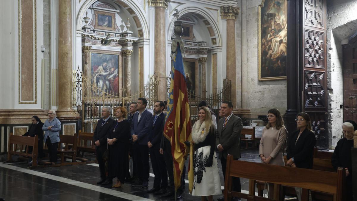 Un Te Deum bajo mínimos en la catedral de València