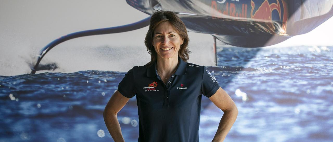 La jefa del proyecto del equipo Alinghi Red Bull Racing de la Copa América de vela, Coraline Jonet.