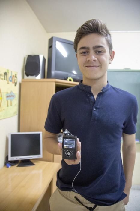 Jóvenes explican su día a día con la diabetes