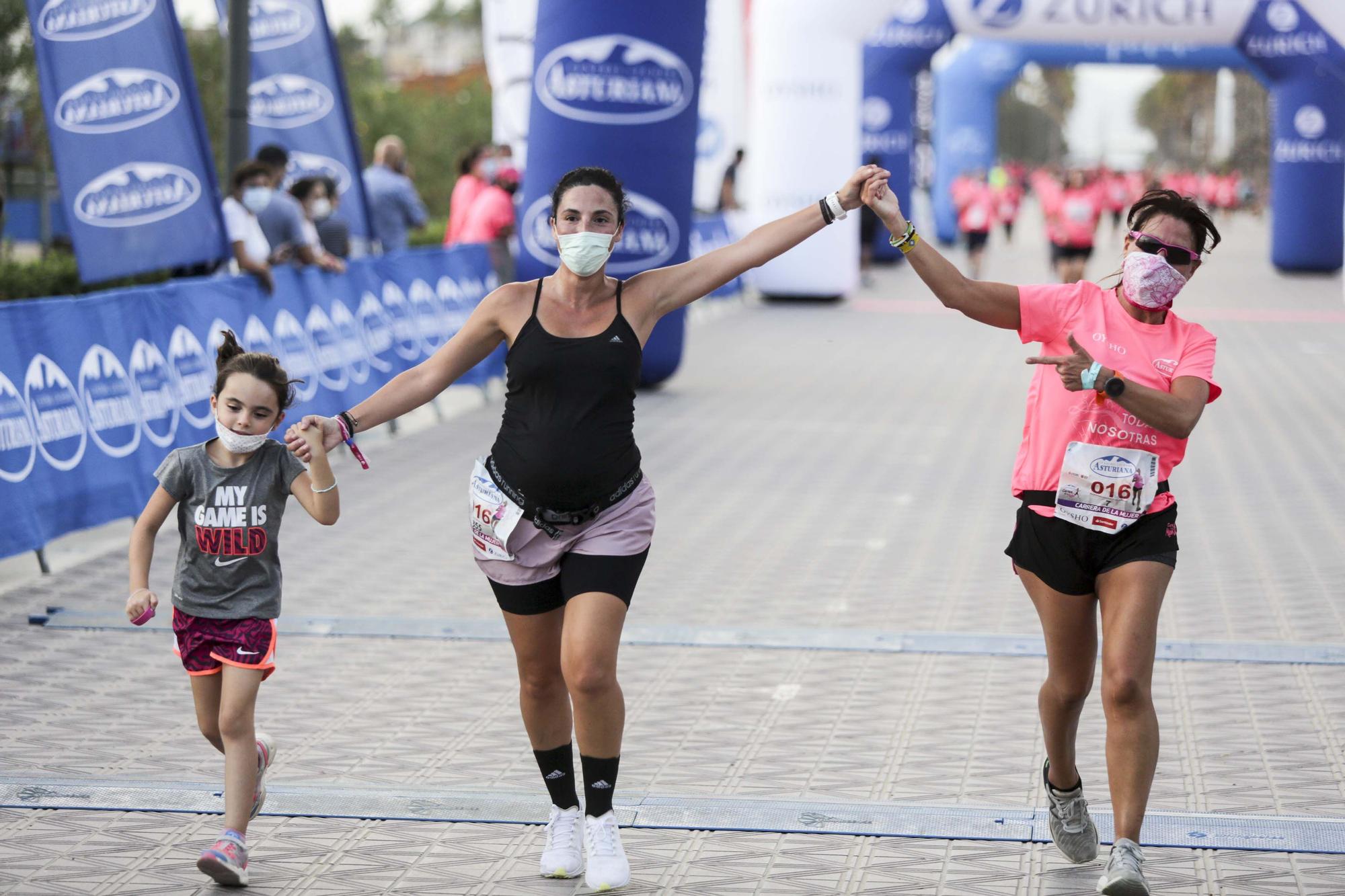 Las mejores imágenes de la carrera de la Mujer en València