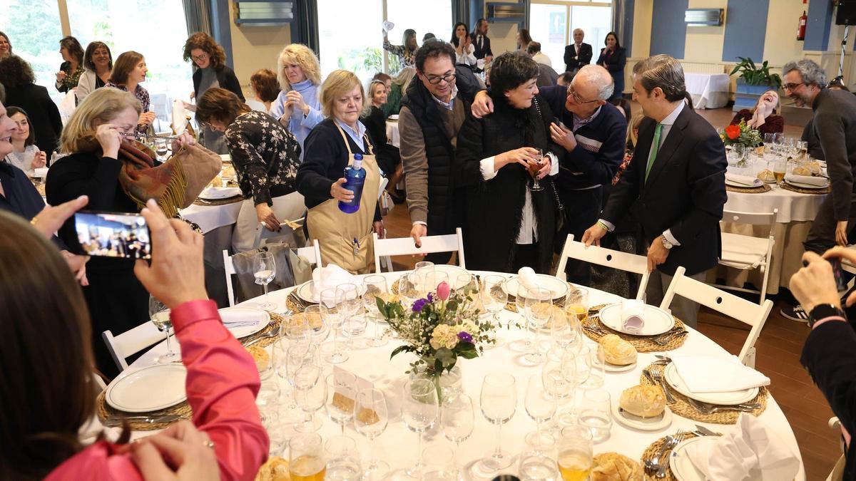 VIGO, CLUB DE CAMPO CANIDO. COMIDA HOMENAJE A LA MAGISTRADA CARMEN LOPEZ MOLEDO CON MOTIVO DE SU ASCENSO AL TSXG