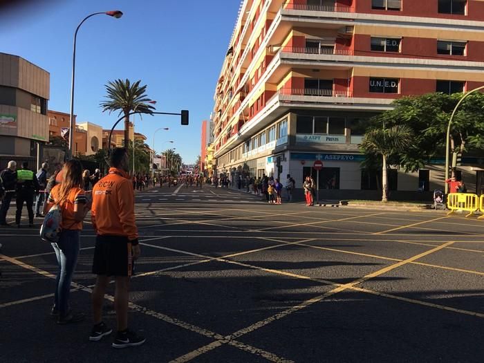 La salida de la HPS San Silvestre desde León y Cas