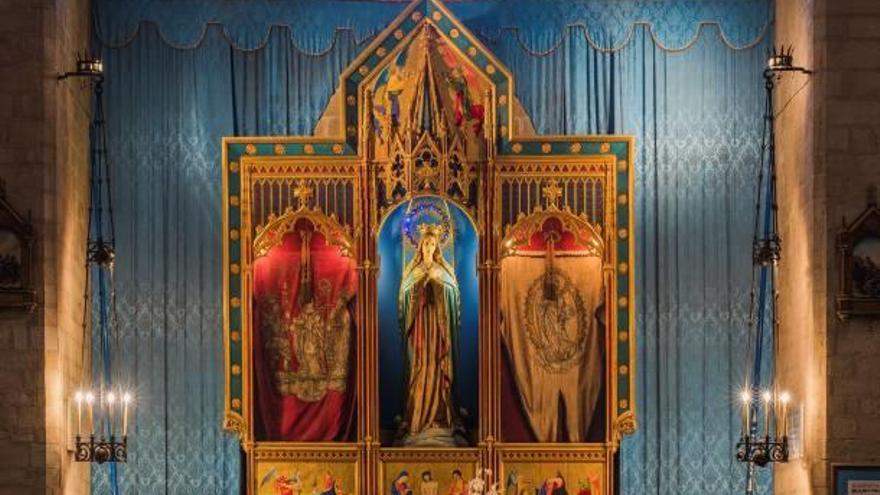 L&#039;altar de la Puríssima, a la basílica de la Seu de Manresa