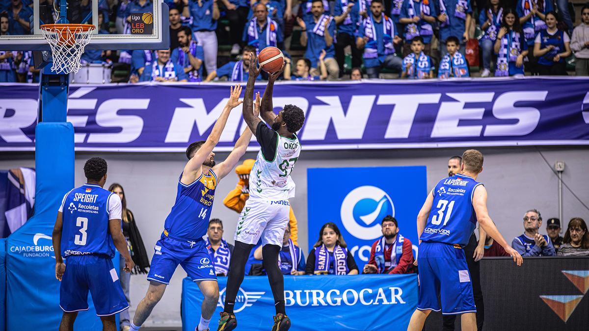 El Amics Castelló sale con la bandera blanca ante el San Pablo Burgos (91-67)