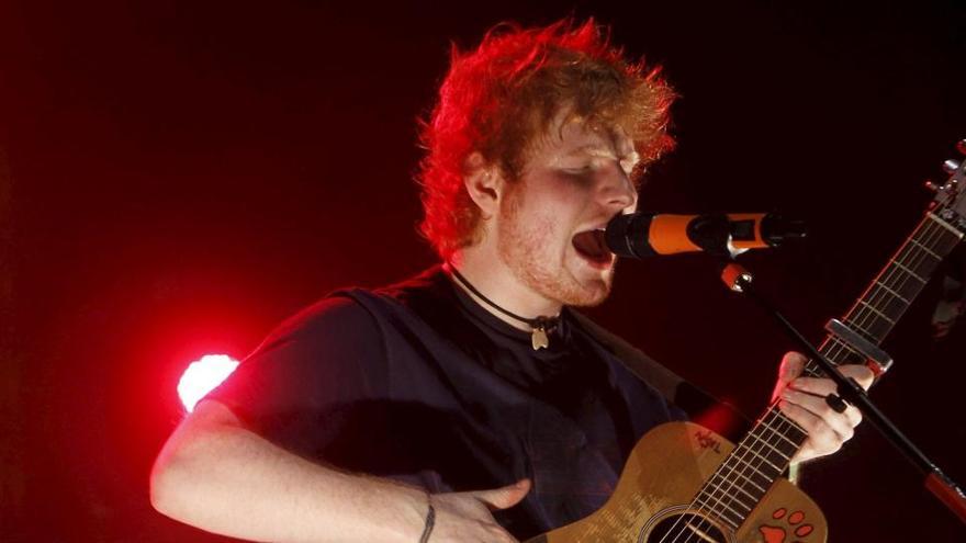 Ed Sheeran, la fórmula del éxito escrita con seis cuerdas de guitarra