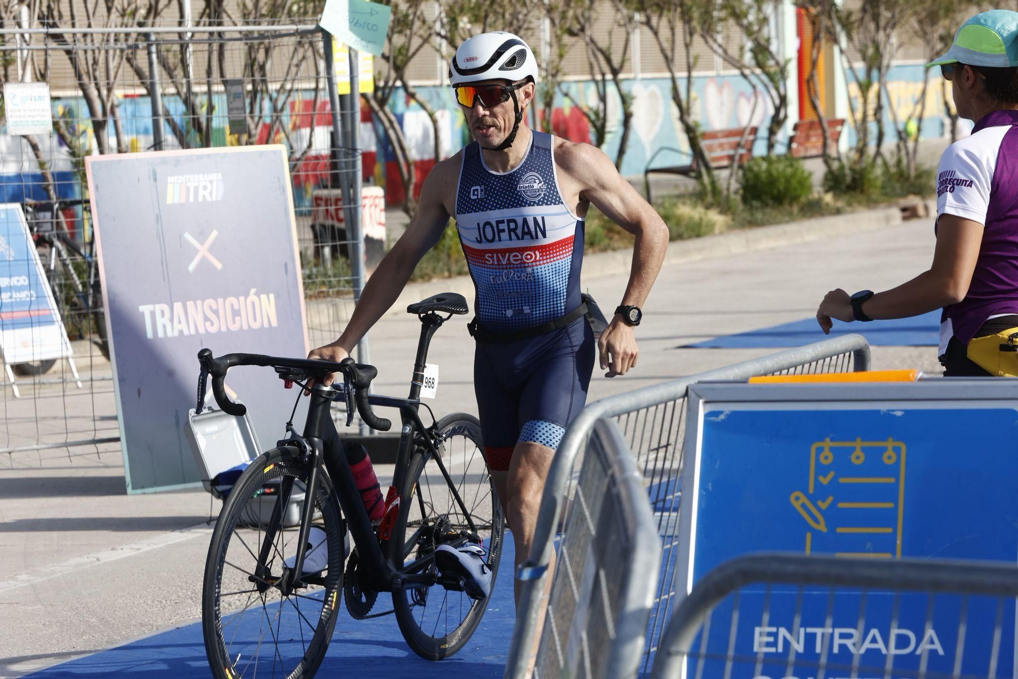 Las mejores imágenes del Mediterránea Triatlón de València