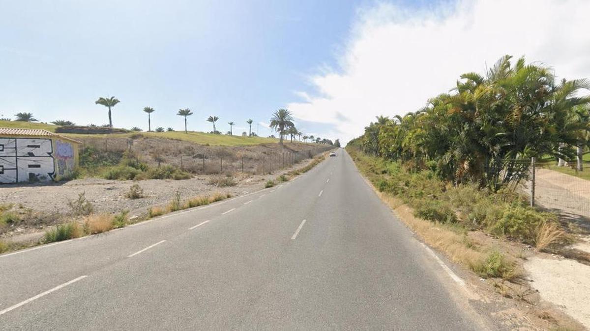 Imagen de la ubicación donde se construirá el carril bici y la zona peatonal junto a la carretera GC-500