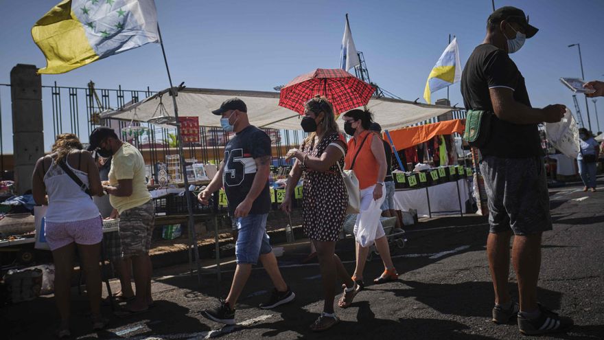 Los hospitalizados con coronavirus en Canarias se sitúan en 315 personas, 195 menos que hace un mes