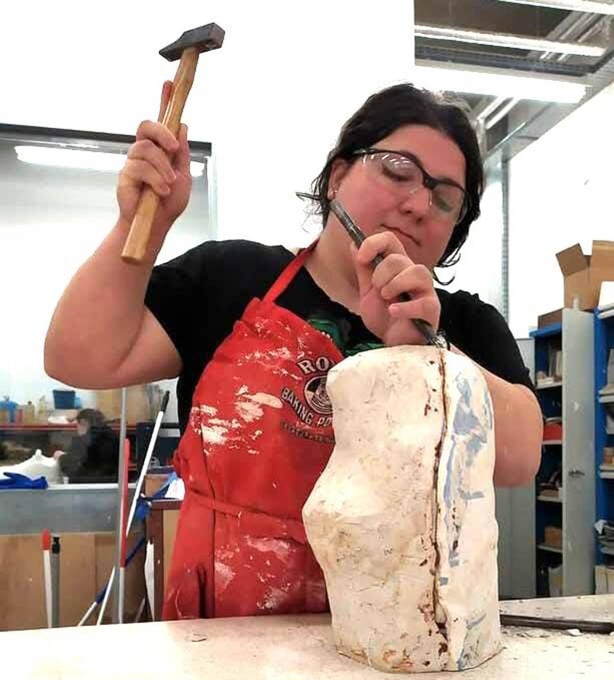Trabajadora de CREA-T.
