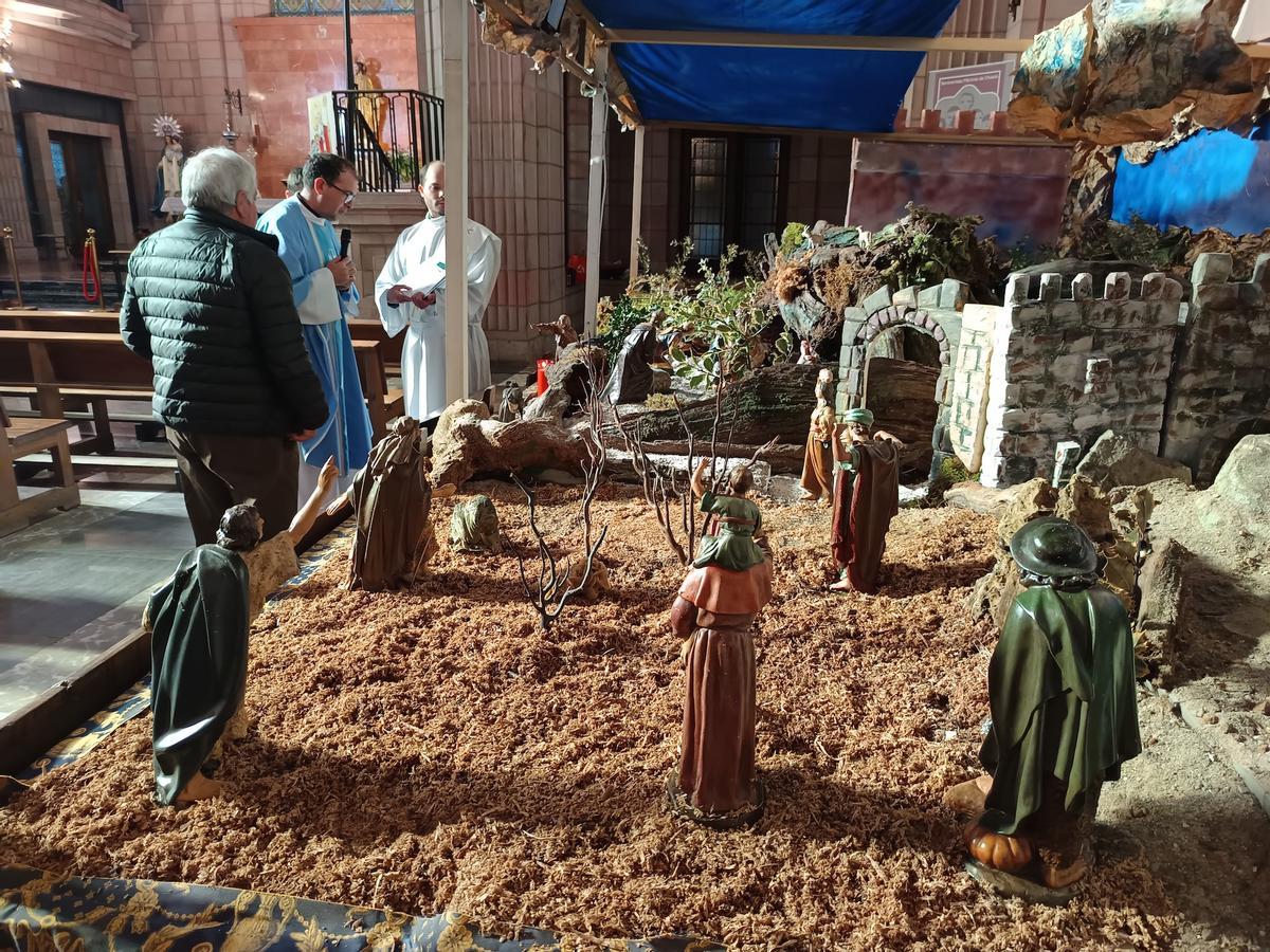 El belén de la iglesia de Cangas.