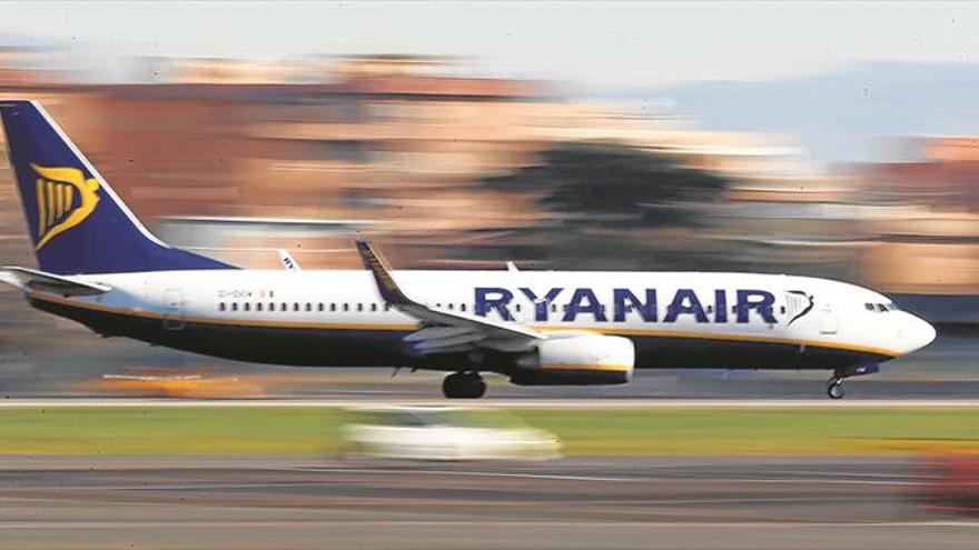 Ryanair cancela al día decenas de vuelos por problemas de operativa