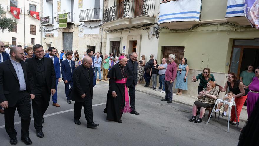 Albaida clausura el centenario de la Coronación de la patrona, la Virgen del Remedio