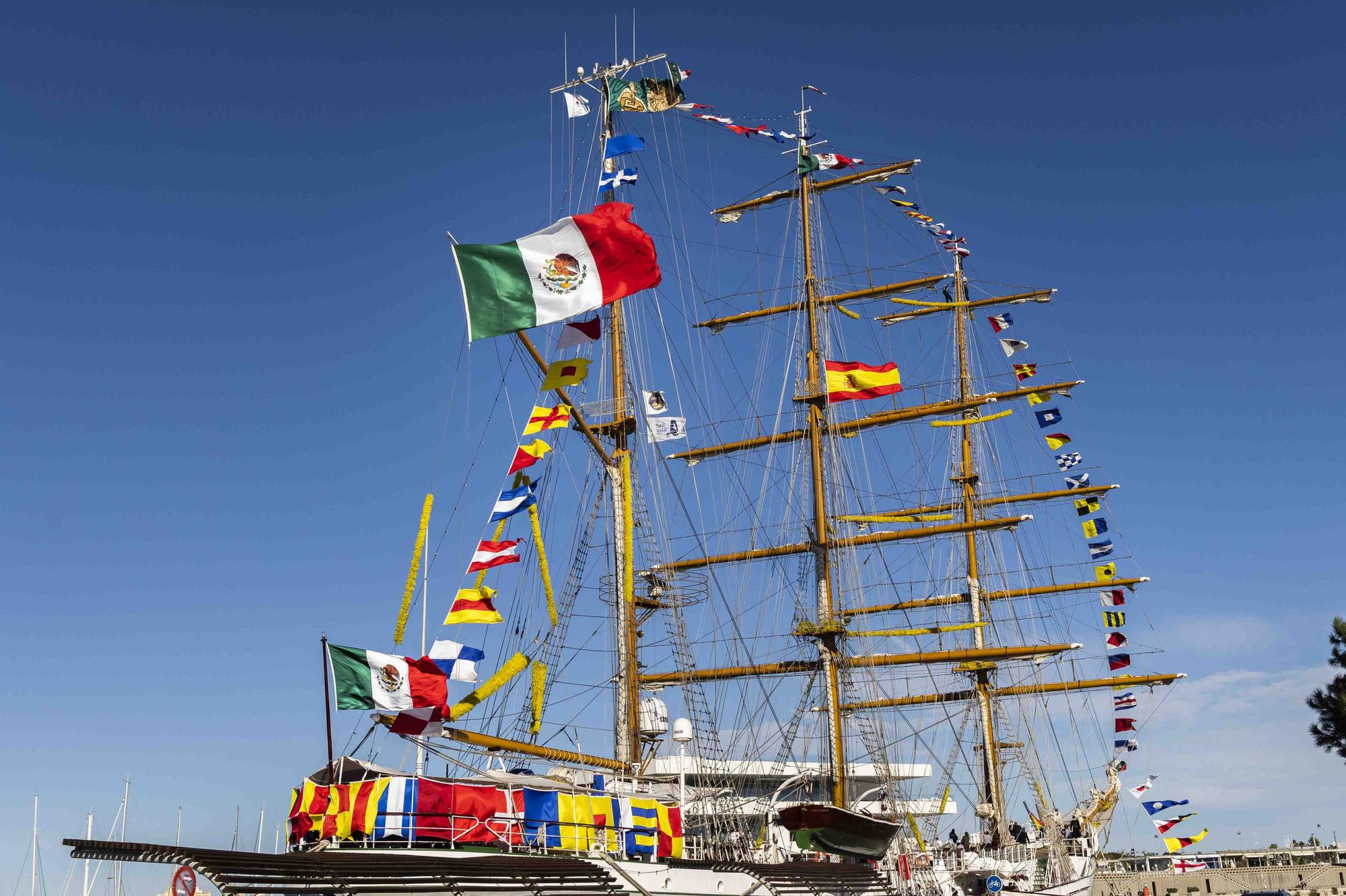 Así es el buque de la armada mexicana atracado en La Marina