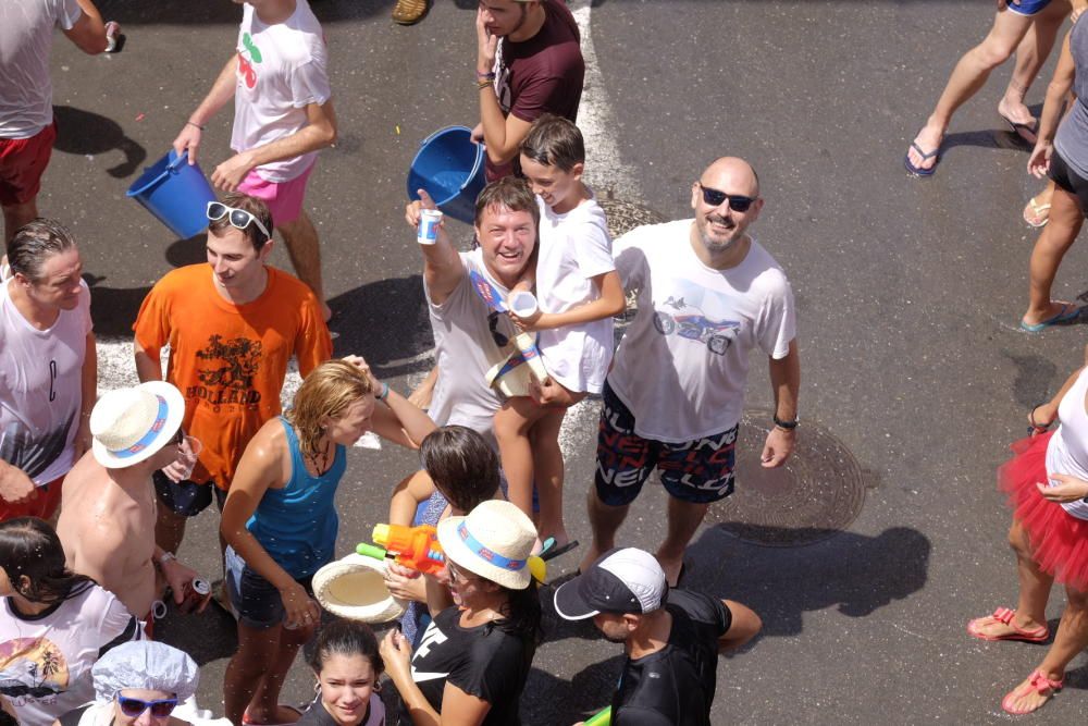 60.000 litros de agua en honor a la Virgen de la Asunción