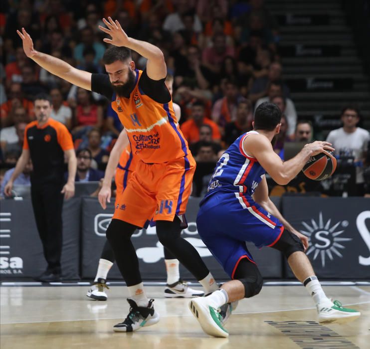 Valencia Basket - Efes, las mejores fotos