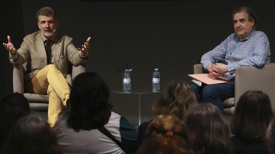 Francisco Narla: «Los libros no se escriben con tinta, sino con sangre»