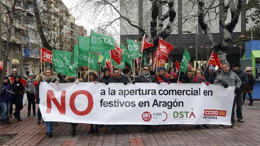 Hacia el ‘cerrado por domingo’