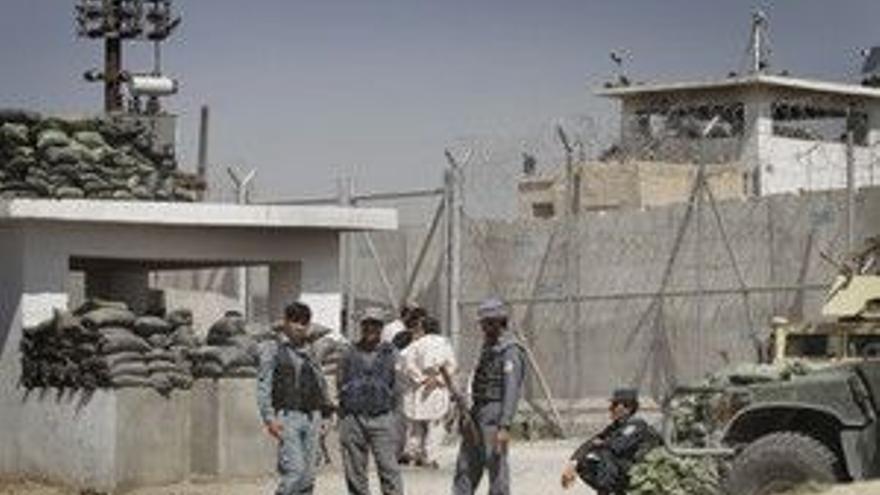 Cerca de 500 presos talibanes se escapan de una prisión en Kandahar por un túnel