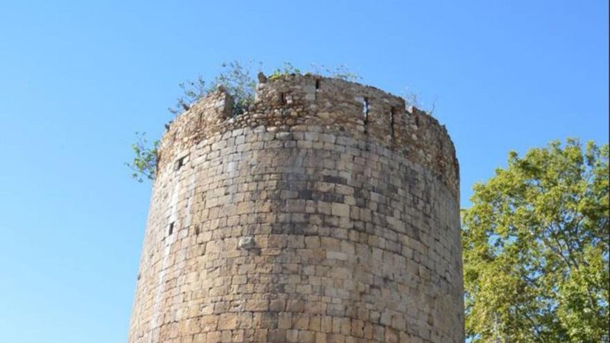 Cabanes treballa per recuperar la Torre de l’antic castell i fer-la visitable