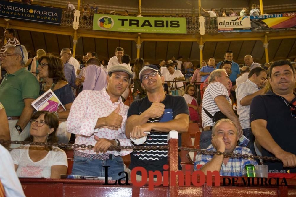 Ambiente en la corrida de rejones de la Feria de M