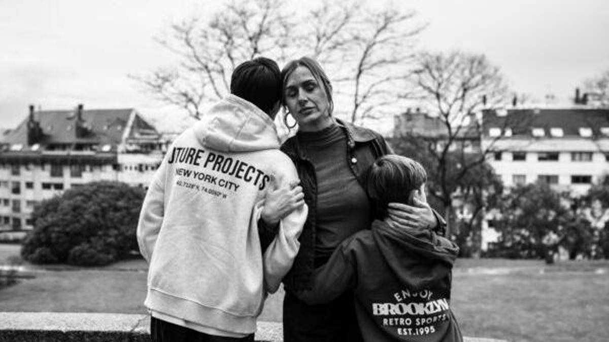 O cancro de mama, nunha mostra sen estereotipos e con perspectiva de xénero na Coruña: "Son fotos moi duras, pero moi necesarias"