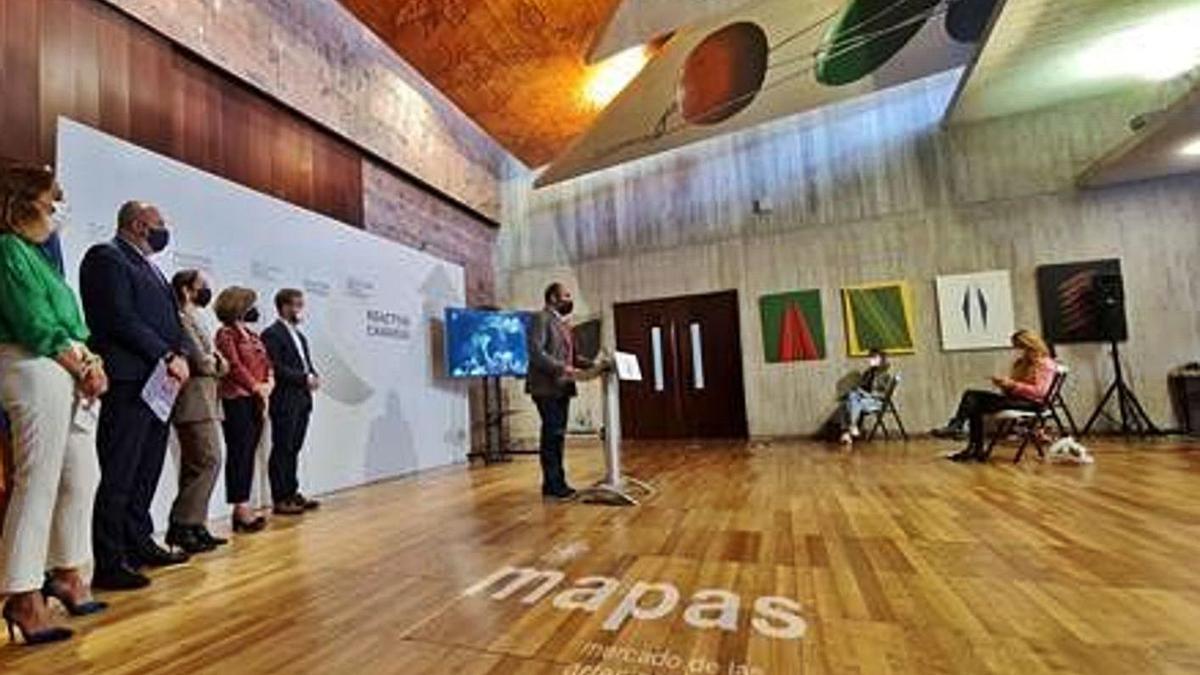 Presentación del Festival Mapas, ayer, en Santa Cruz de Tenerife. | | EFE