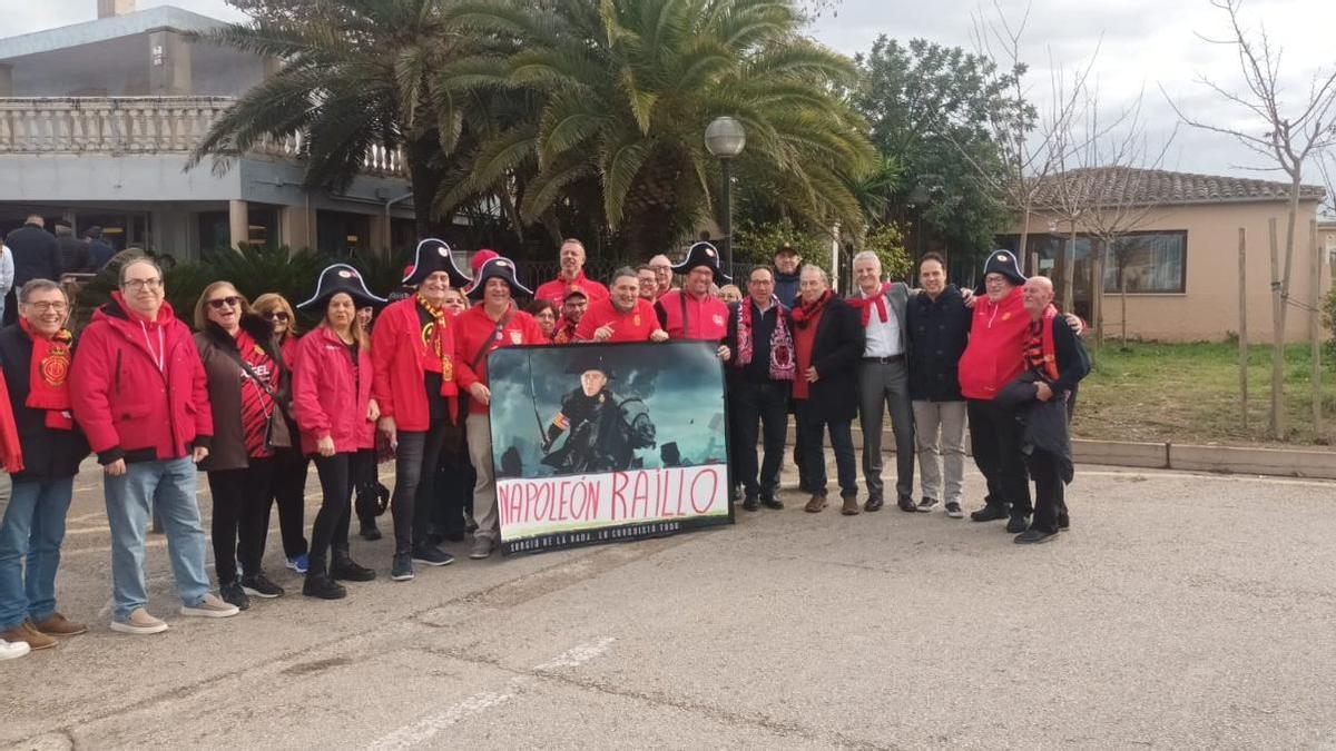 Grupo de asistentes a la tercera edición de la 'Trobada Mallorquinista'