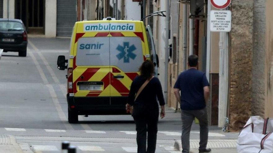 Trasladan a una mujer de 210 kilos que llevaba dos décadas sin salir de casa