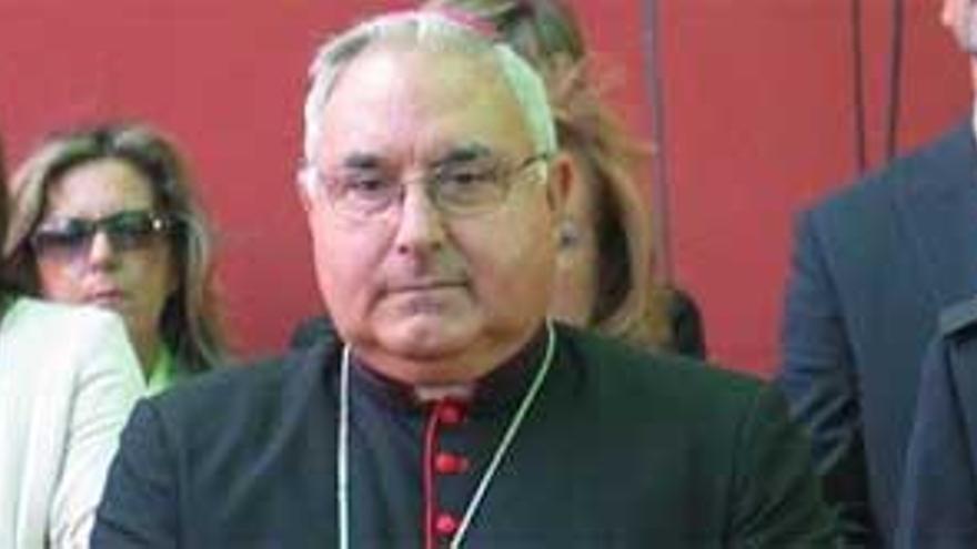 El arzobispo de Mérida-Badajoz nombra nuevos párrocos