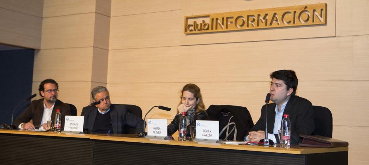 La ciencia busca su relato