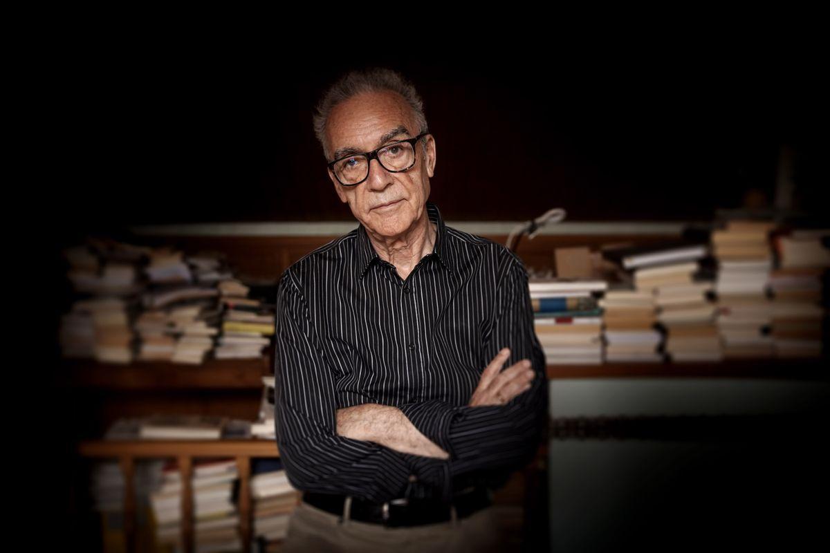 Juan José Millás: «Sempre he admirat la vida de la clausura: pregar i treballar» Juan José Millás: «Sempre he admirat la vida de la clausura: pregar i treballar»