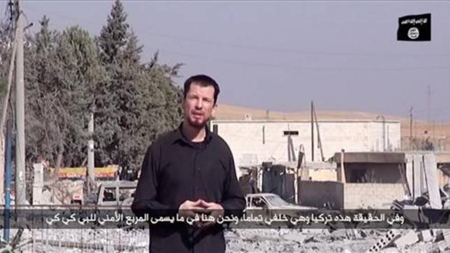 El Estado Islámico fuerza a un periodista secuestrado a hacer un reportaje de propaganda