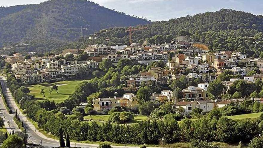 Panorámica de Camp de Mar, que se halla ubicada en la zona de Biniorella.