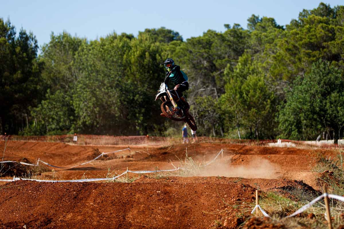 Motocross para valientes en Santa Eulària