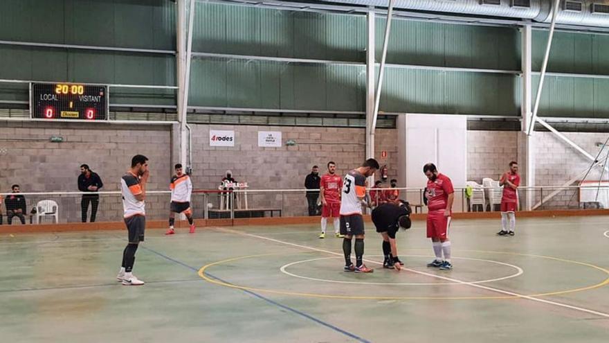 Derrota del Vilafant de futbol sala contra el Caldes FS (4-3)