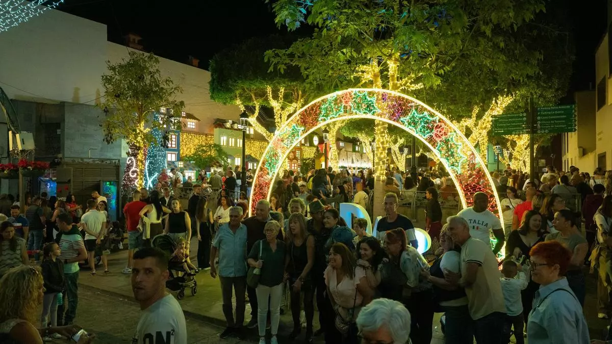 Encendidos navideños y fogones para el cordero