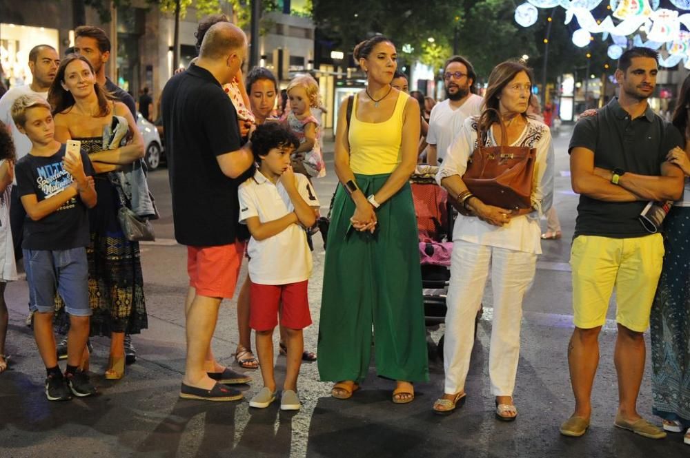 Desfile de Moros y Cristianos por las calles de Mu