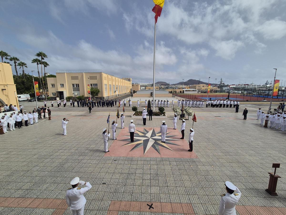 Vista del Arsenal de Las Palmas durante el homenaje a la Virgen del Carmen.