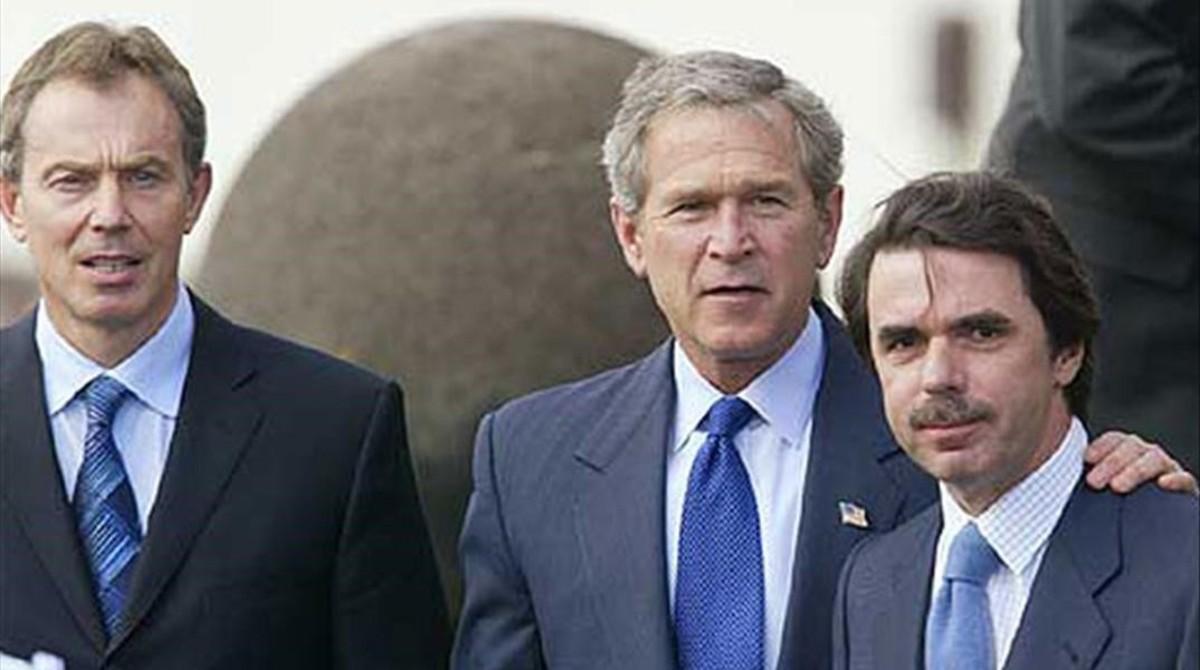 Tony Blair, George Bush y José María Aznar, en la foto de las Azores, el 16 de marzo del 2003.