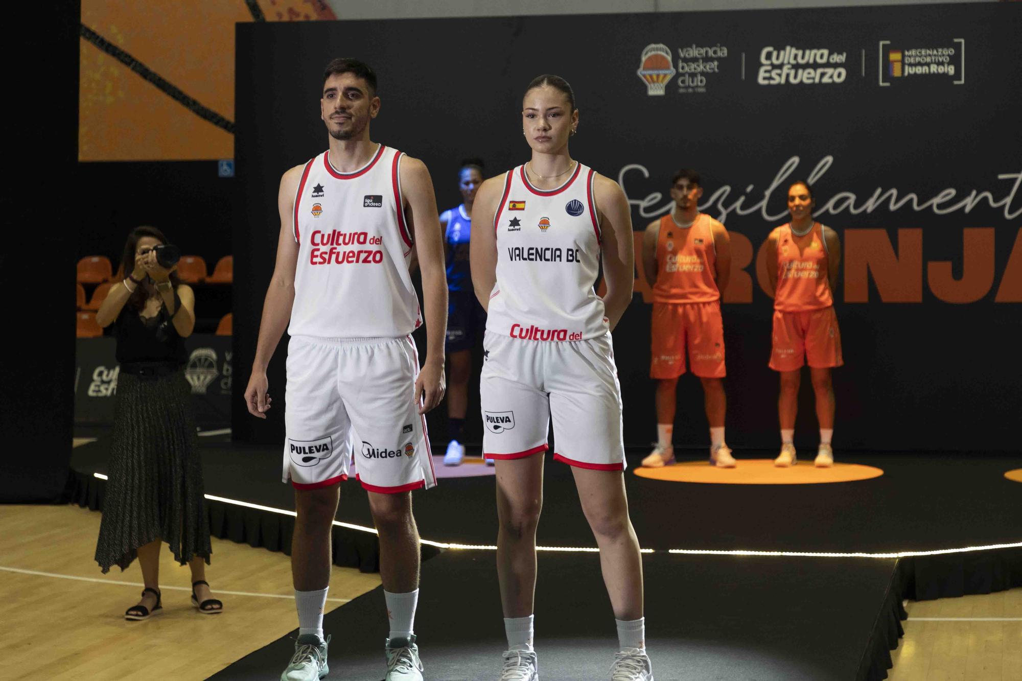 Presentación de los equipajes del Valencia Basket