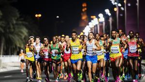 05/10/2019 Atletas compitiendo en el maratÃ³n de los Mundiales de Doha 2019
