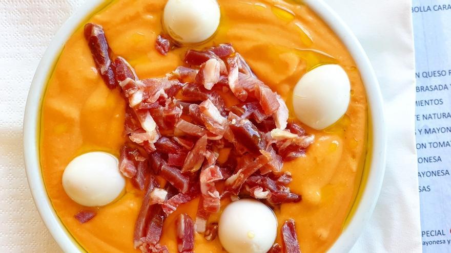 El salmorejo cordobés, uno de los platos típicos de nuestra gastronomía.