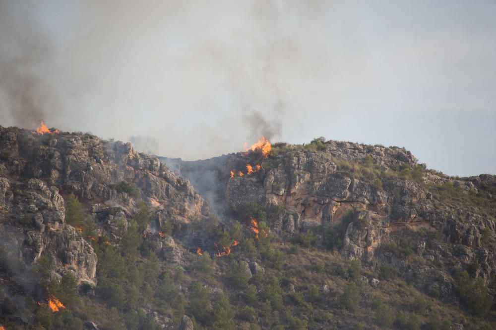 Incendio en la Sierra del Molino