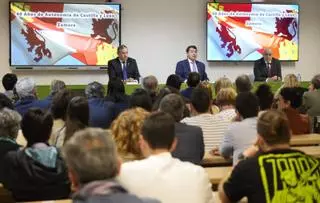 Mañueco pone en Zamora el «equilibrio territorial» como clave de futuro en Castilla y León