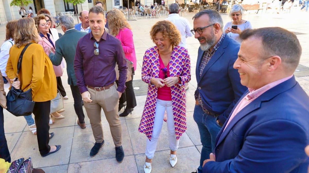 Declaraciones de Josefina Bueno en la presentación de la candidatura ante la Junta Electoral Provincial.