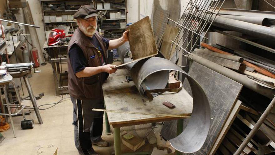 EL PERIÓDICO ofrece una escultura a la ciudad