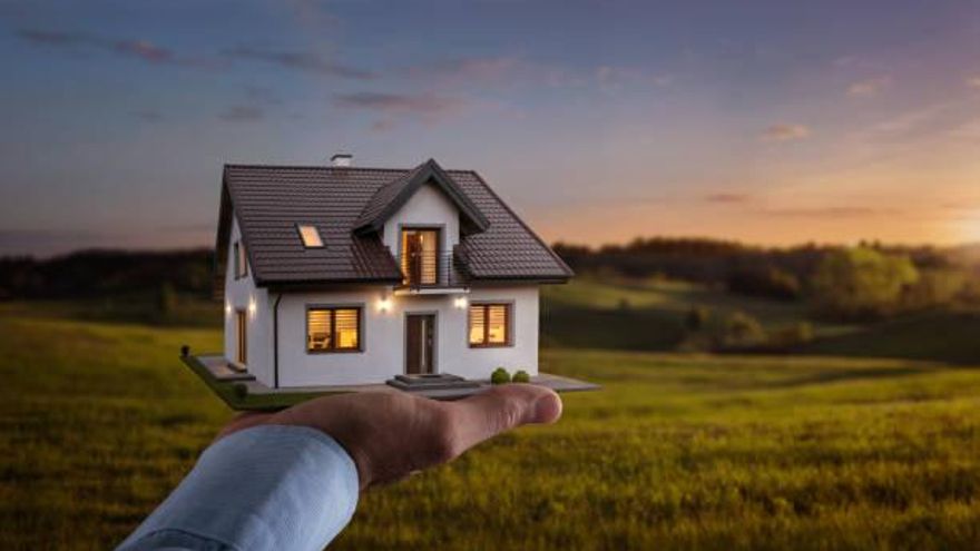 Oportunidad Única en Alicante: magnífica parcela lista para construir la casa de tus sueños