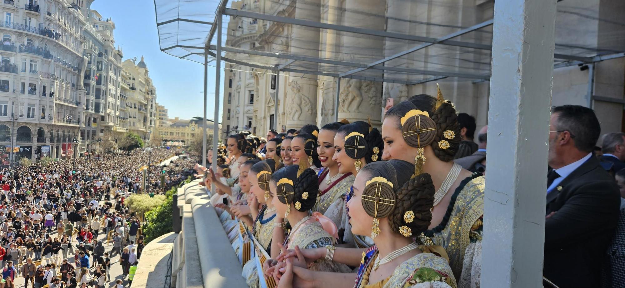 Palco día 1: estreno agridulce de las Mascletaes 2024