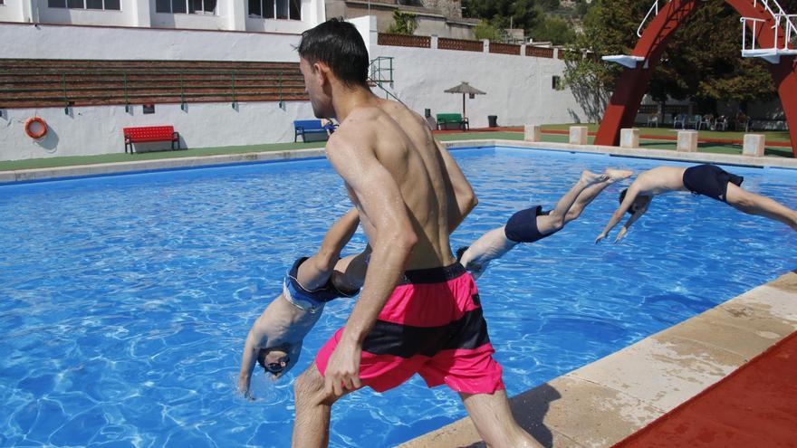 Las cuatro piscinas públicas de Alcoy ya están abiertas hasta el próximo 10 de septiembre